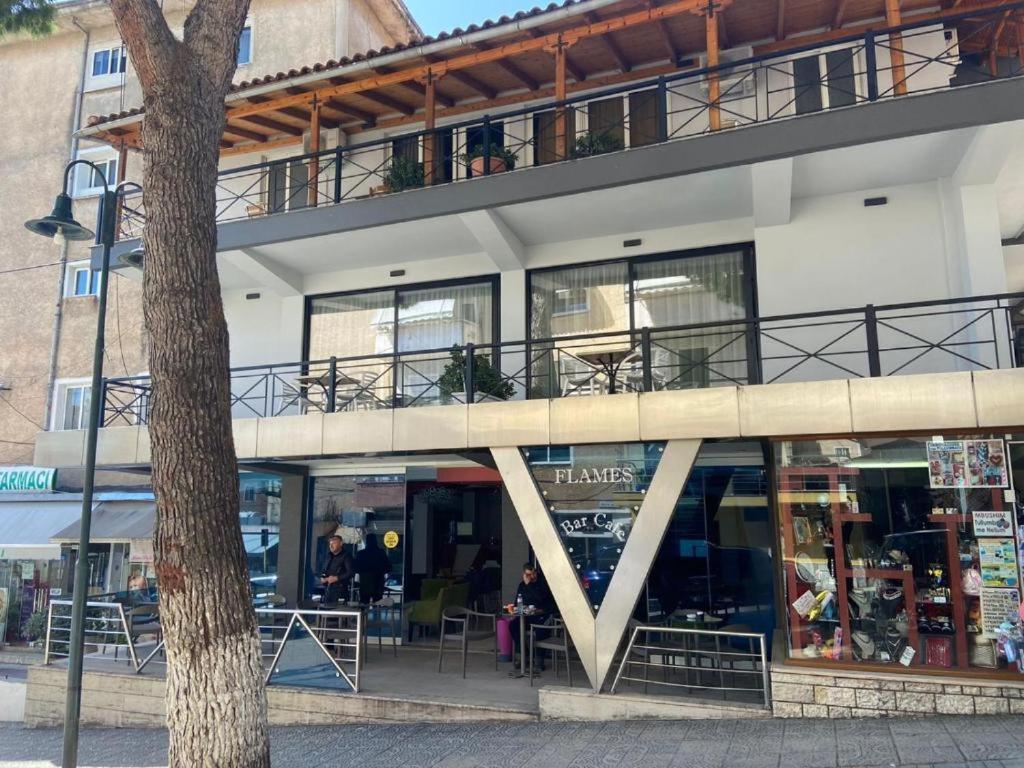 Hotel Lili-1 Sarande Ngoại thất bức ảnh